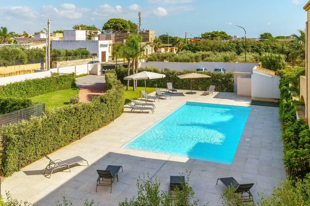 Travini Hotel Residence Marsala 4*,  Italia