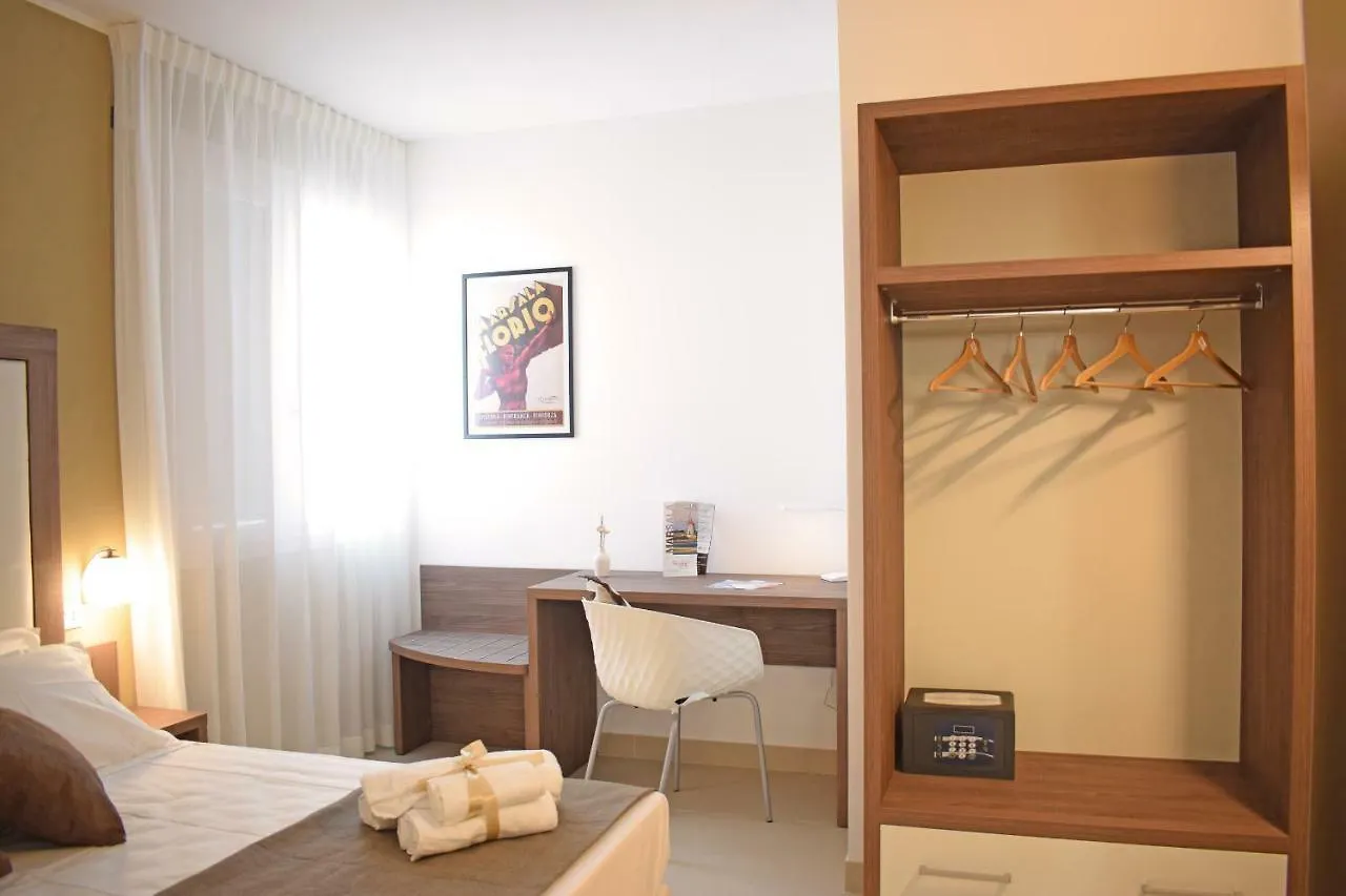 Travini Hotel Residence Marsala 4*,